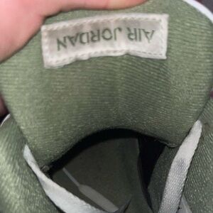 Jordan 4 seafoam size 10W or 8.5M